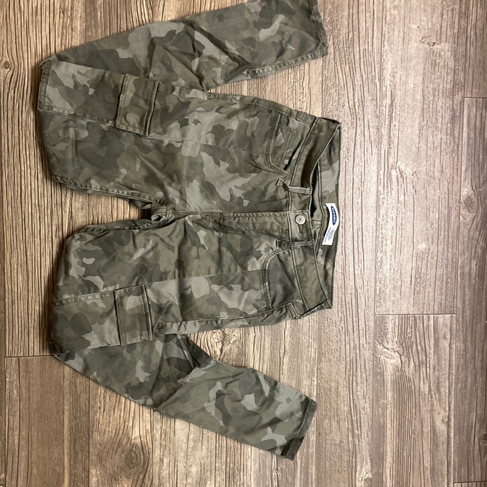 Old Navy Skinny Cargo Pant